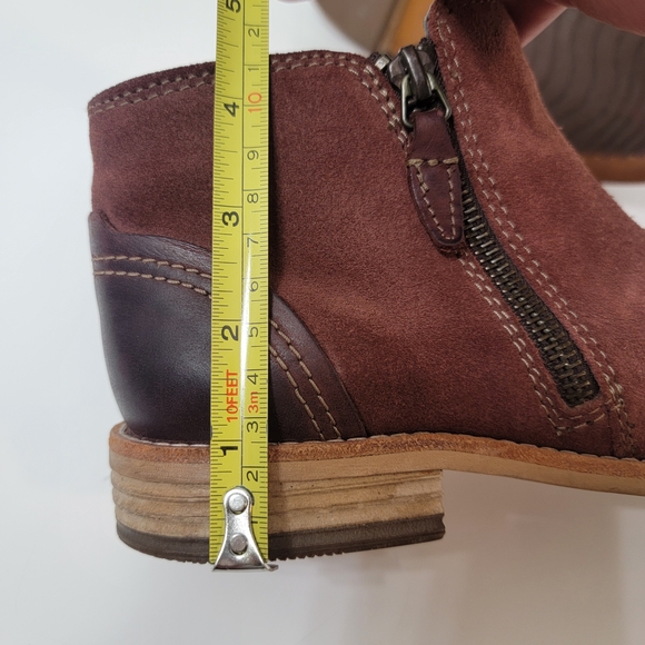 Clarks Artisan Maypearl Juno Burgundy Leather/Suede Ankle Boots Side Zip. Sz-8 - Picture 4 of 9